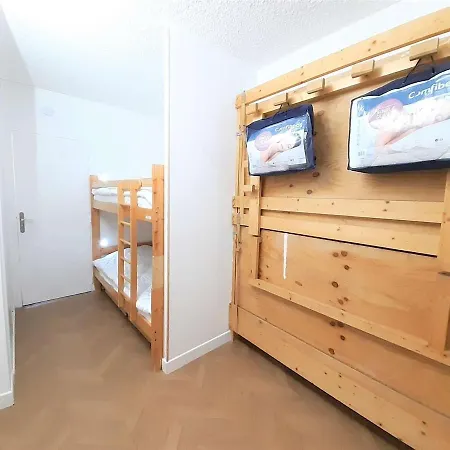 6 Pers, Balcon, Proche Pistes - - Fr-1-457-317